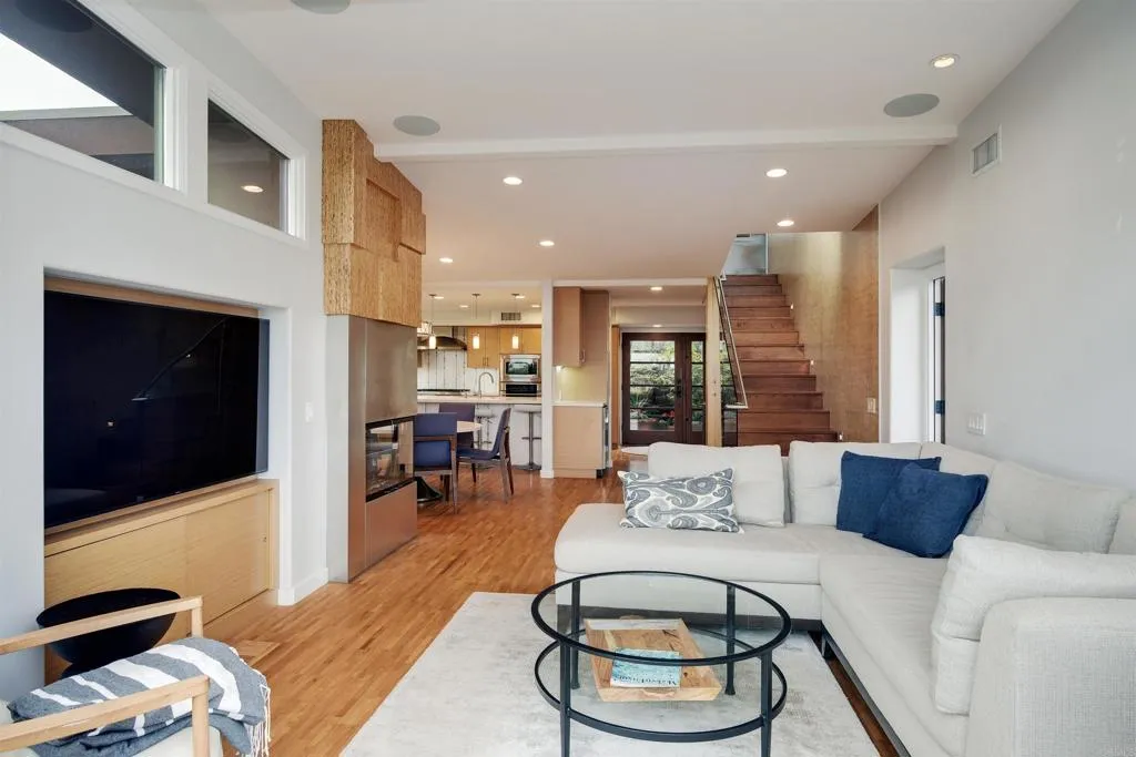 Additional image 40 of 152 7th Street, Del Mar, CA 92014