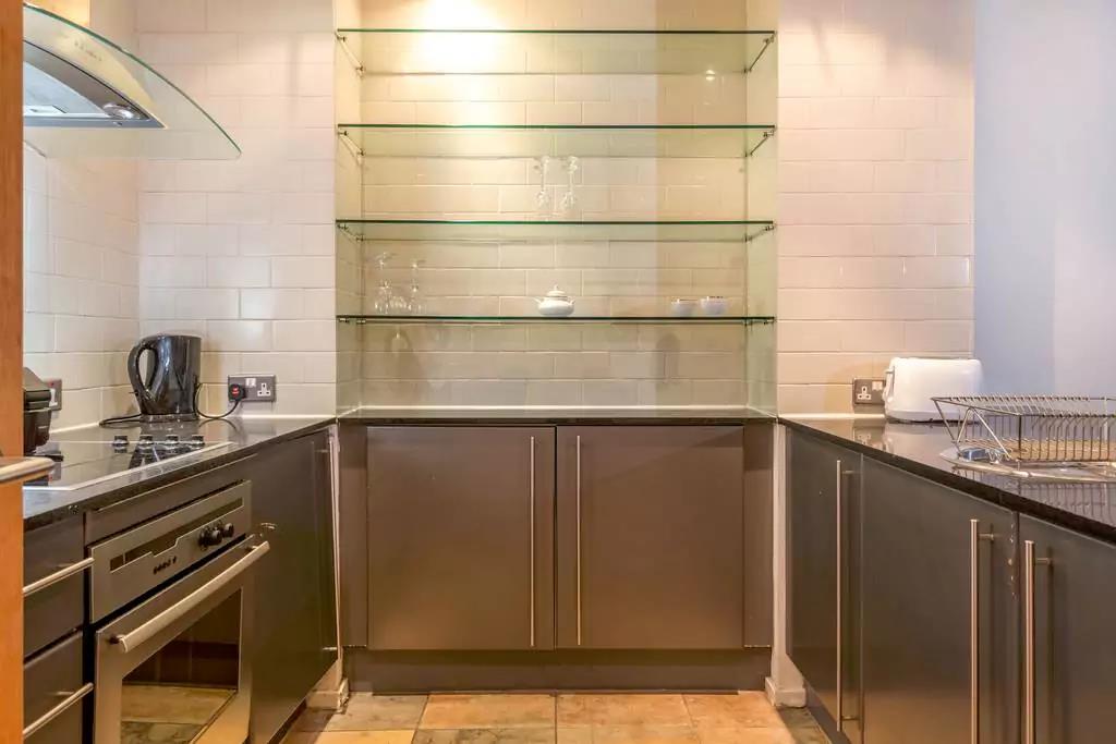 Additional image 10 of 2 Bed Flat, Church Street, M4, N1 7GU