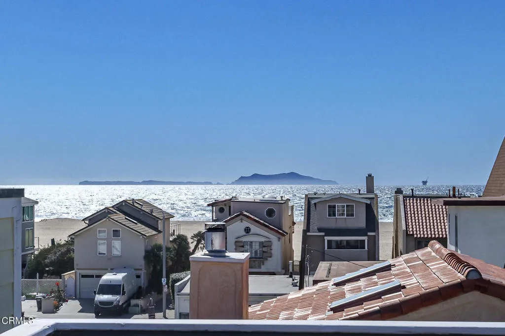 121 Los Angeles Avenue, Oxnard, CA 93035