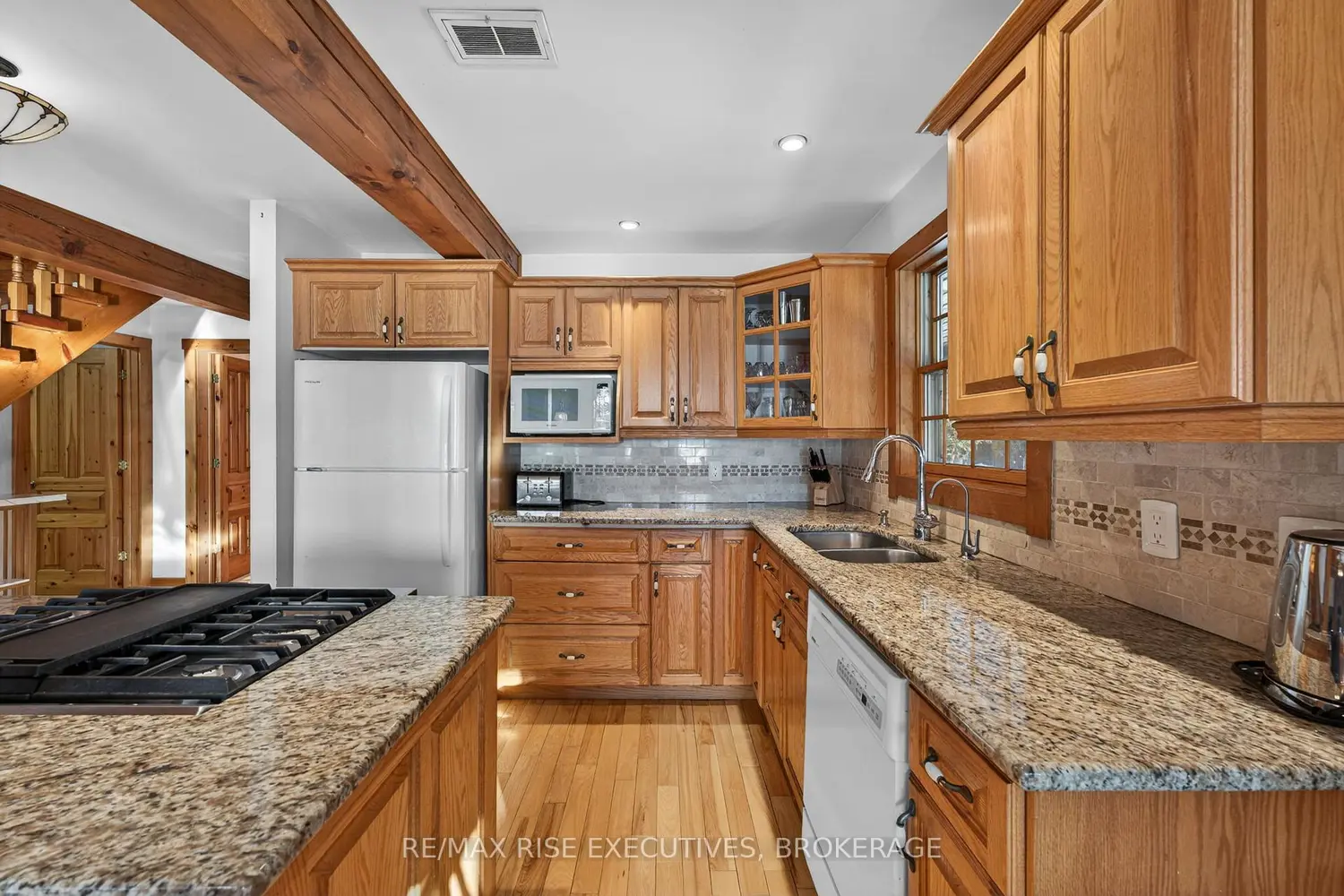 Additional image 2 of 1093B Two Loon Lane