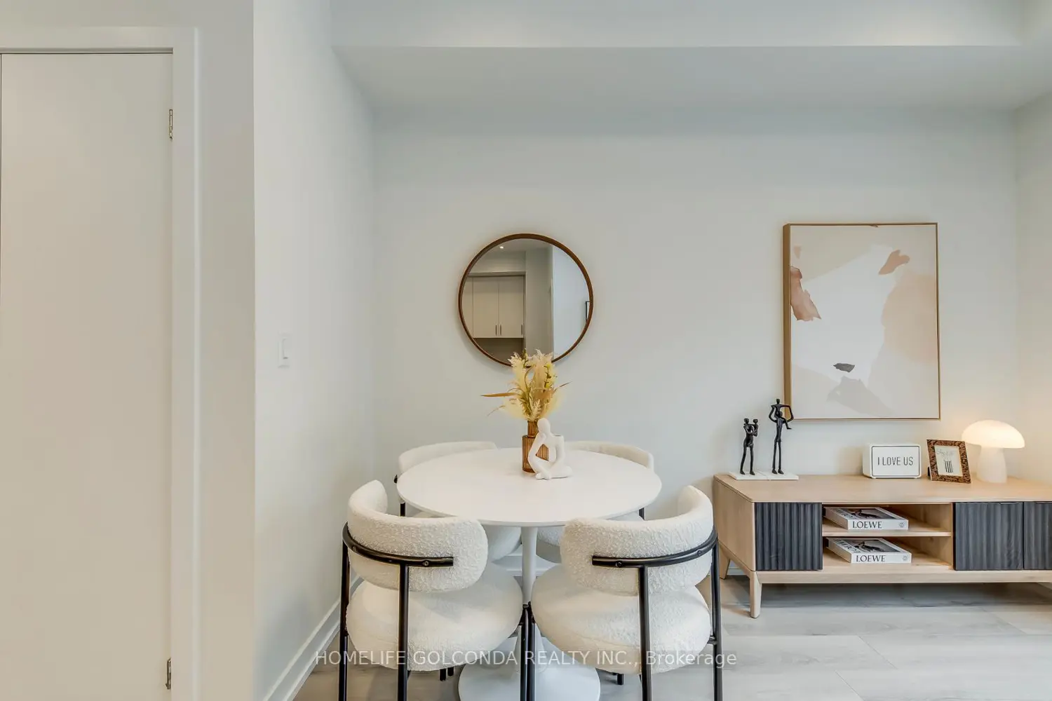 Additional image 4 of 3546 Colonial Drive #4