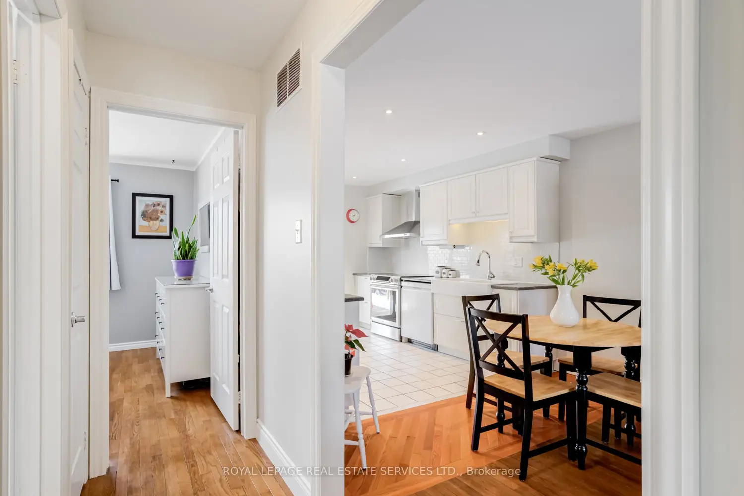 Additional image 8 of 92 Gray Avenue