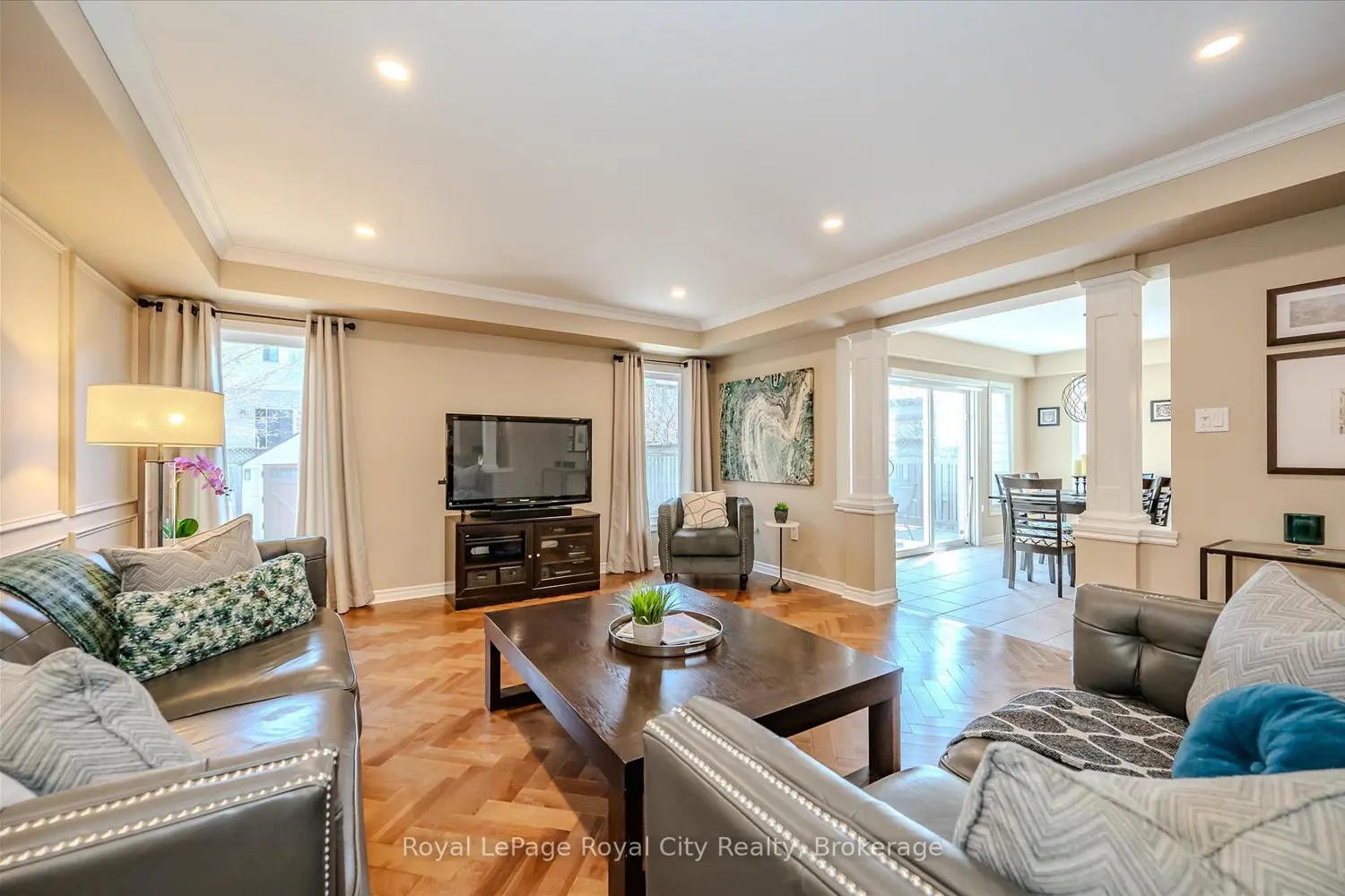 Additional image 5 of 16 Hall Avenue