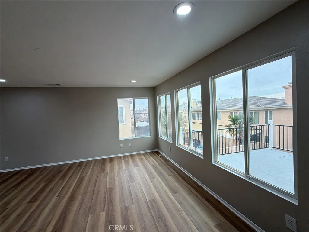 Additional image 63 of 44148 48th Street W, Lancaster, CA 93536