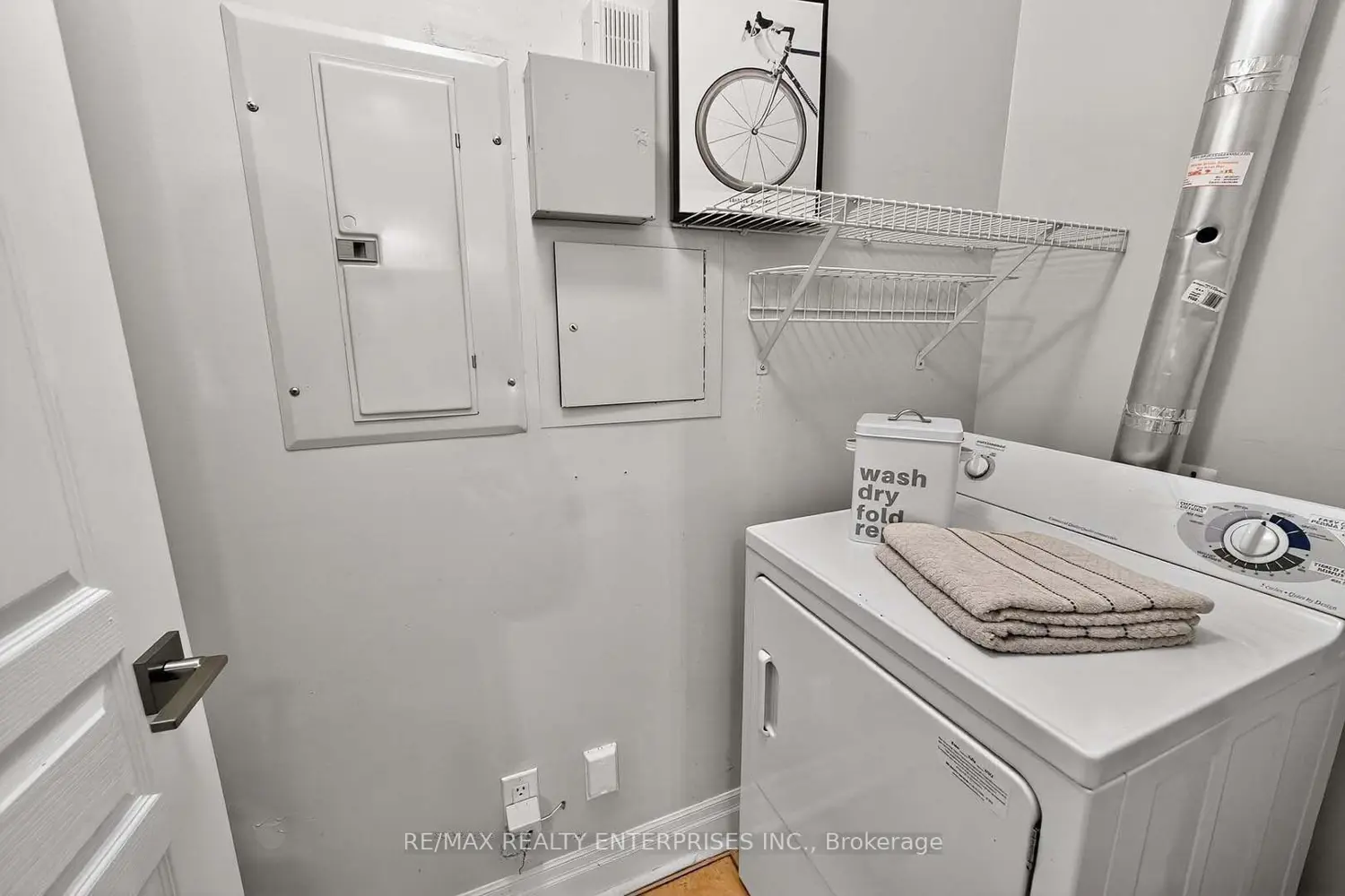 Additional image 11 of 65 Port Street 503