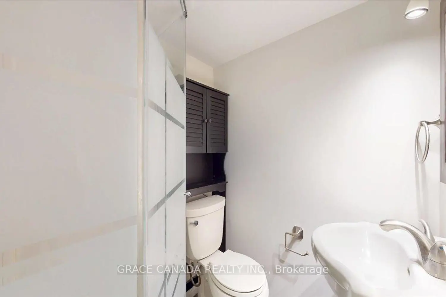 Additional image 12 of 22 Broadview Avenue