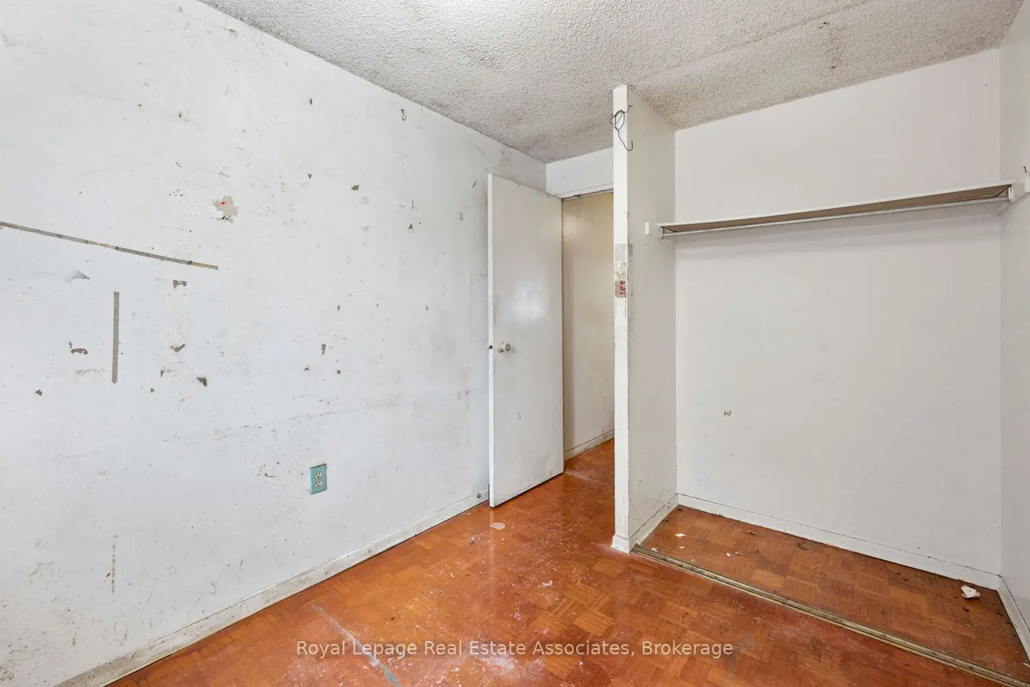 Additional image 12 of 829 Richmond Street 101