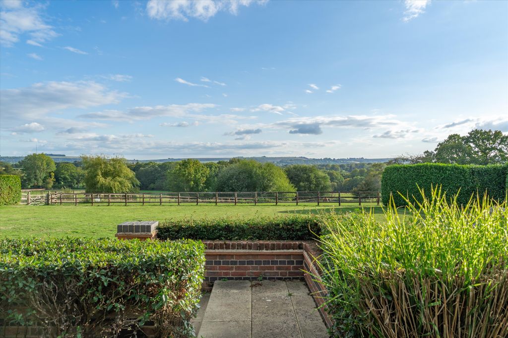 Additional image 8 of 4 bed detached house for saleHeadley, Thatcham, Hampshire RG19