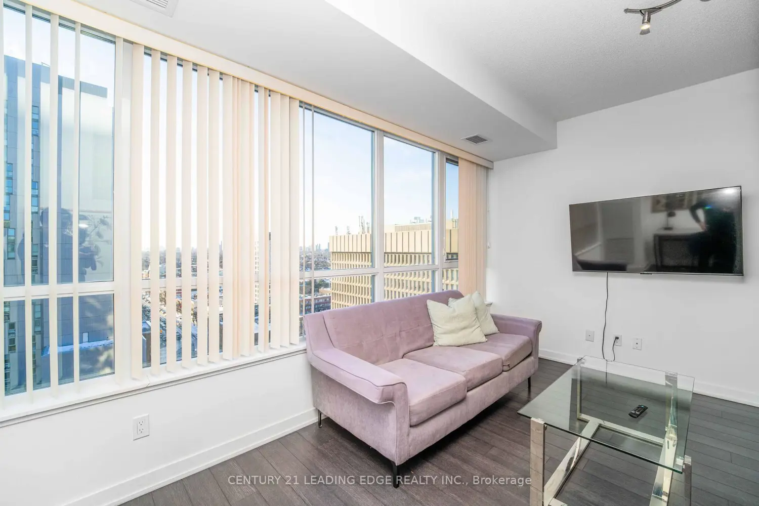 Additional image 6 of 181 Huron Street 1605