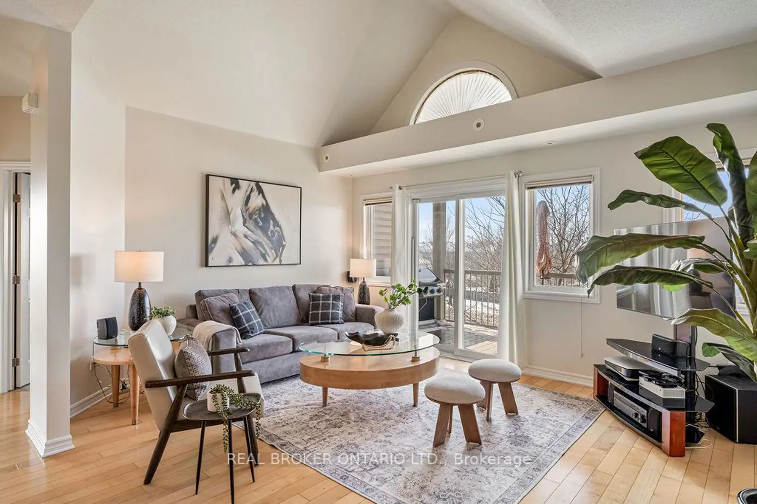 Additional image 4 of 165 Waterbridge Drive 10