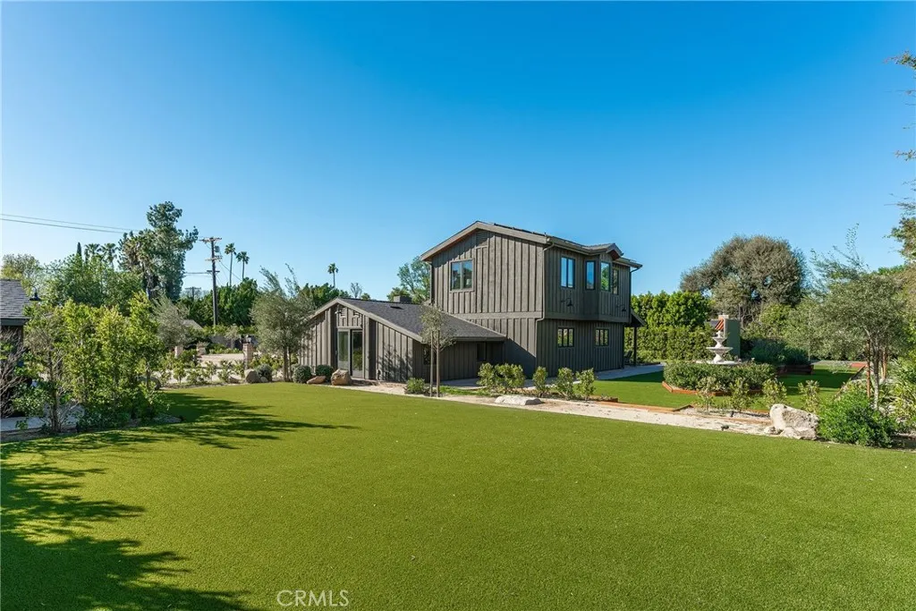 Additional image 94 of 23139 Erwin Street, Woodland Hills, CA 91367