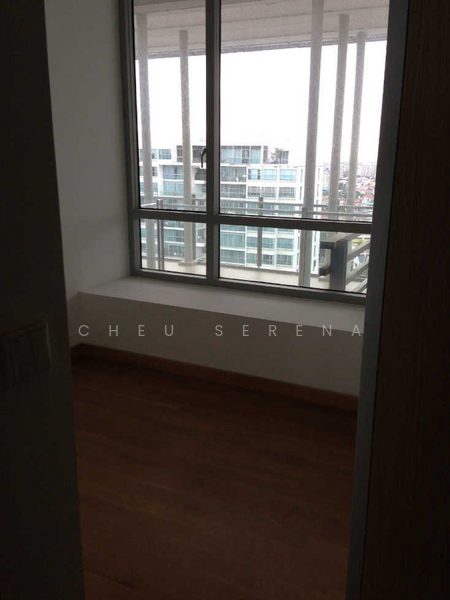 Additional image 3 of 50 Amber Road