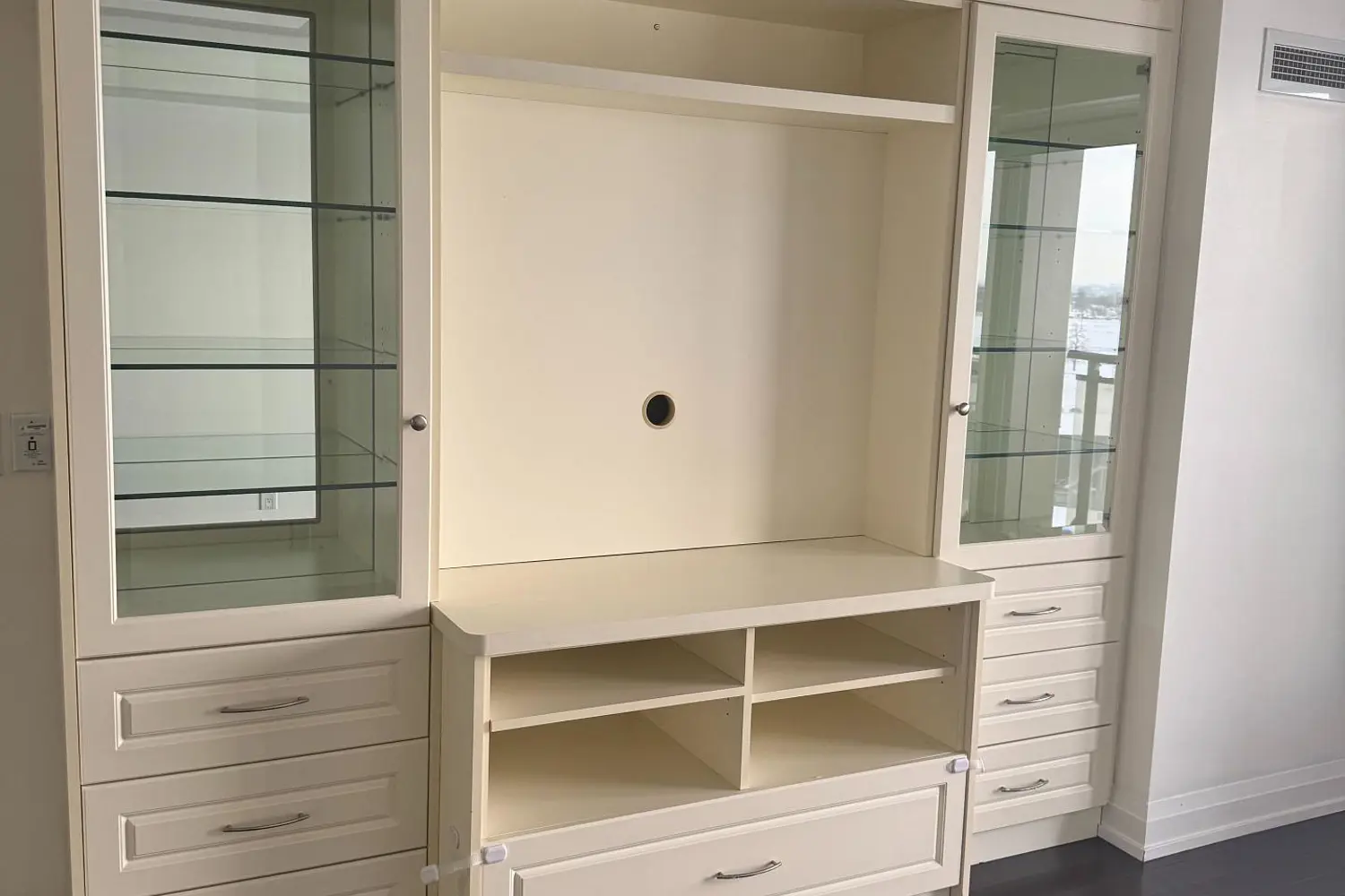 Additional image 9 of 1070 Sheppard Avenue 809