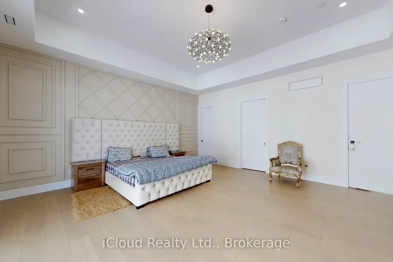 Additional image 15 of 674525 Hurontario Street