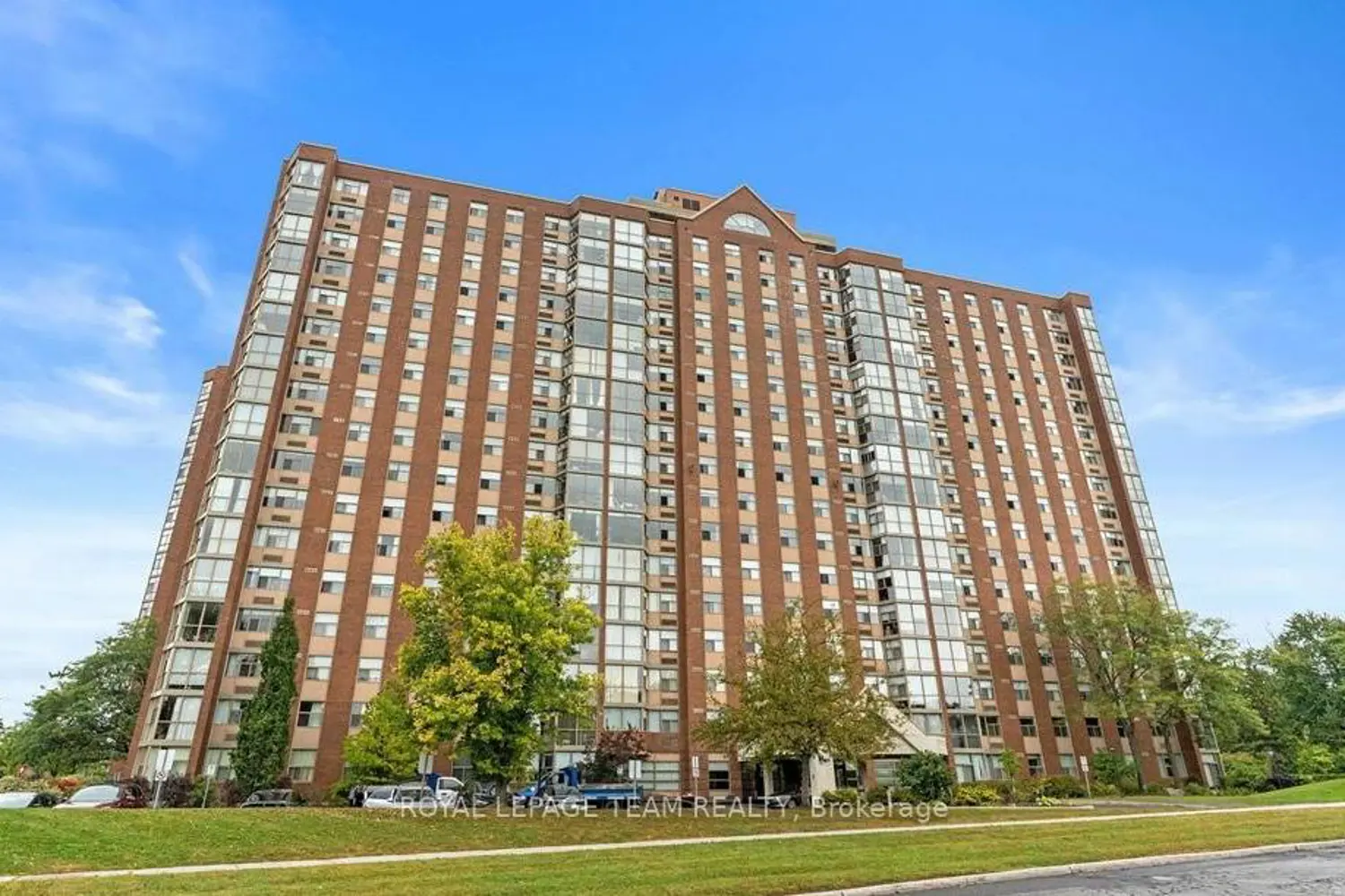 Additional image 2 of 2760 Carousel Crescent 102