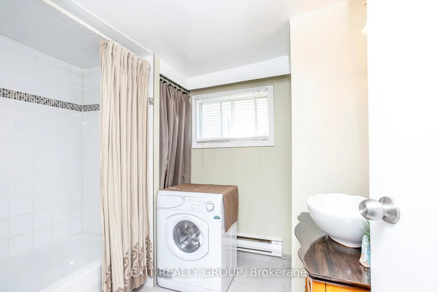 Additional image 12 of 127 Leopold Street