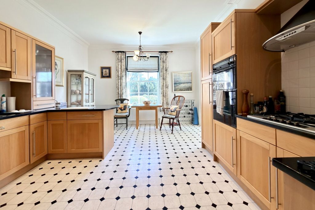 Additional image 11 of 2 bed flat for saleSidmount, Station Road, Sidmouth, Devon EX10