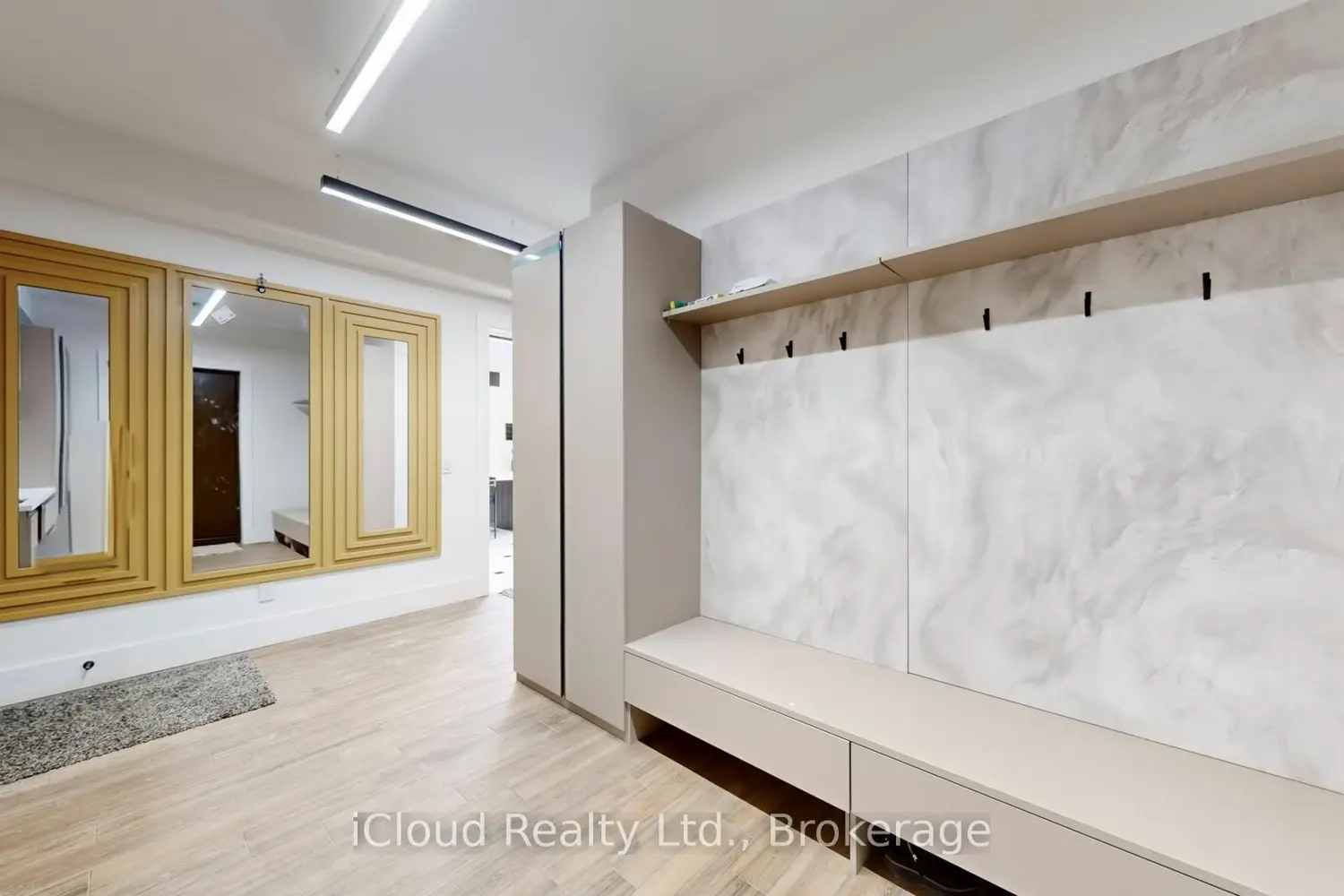 Additional image 5 of 674525 Hurontario Street