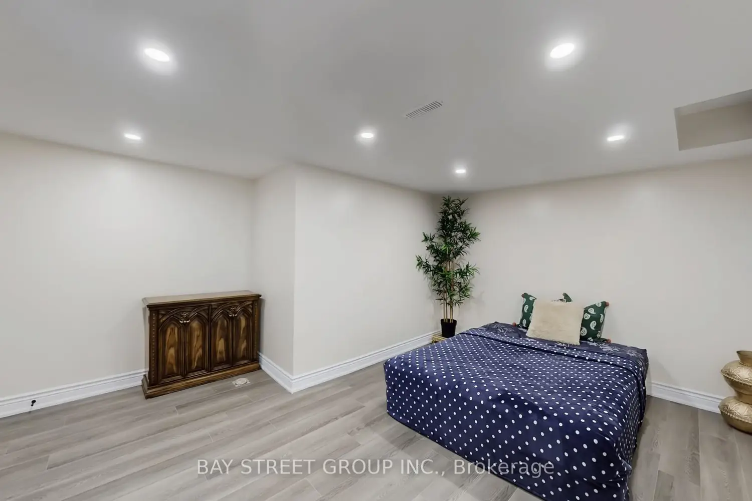 Additional image 10 of 20 Camberley Crescent