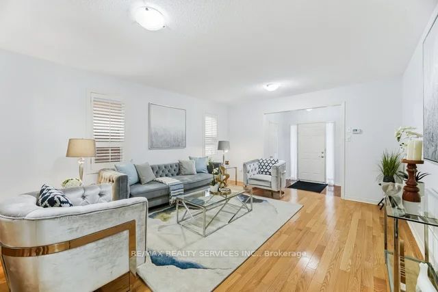 Additional image 4 of 103 Starhill Crescent, Brampton, ON, L6R 2P8