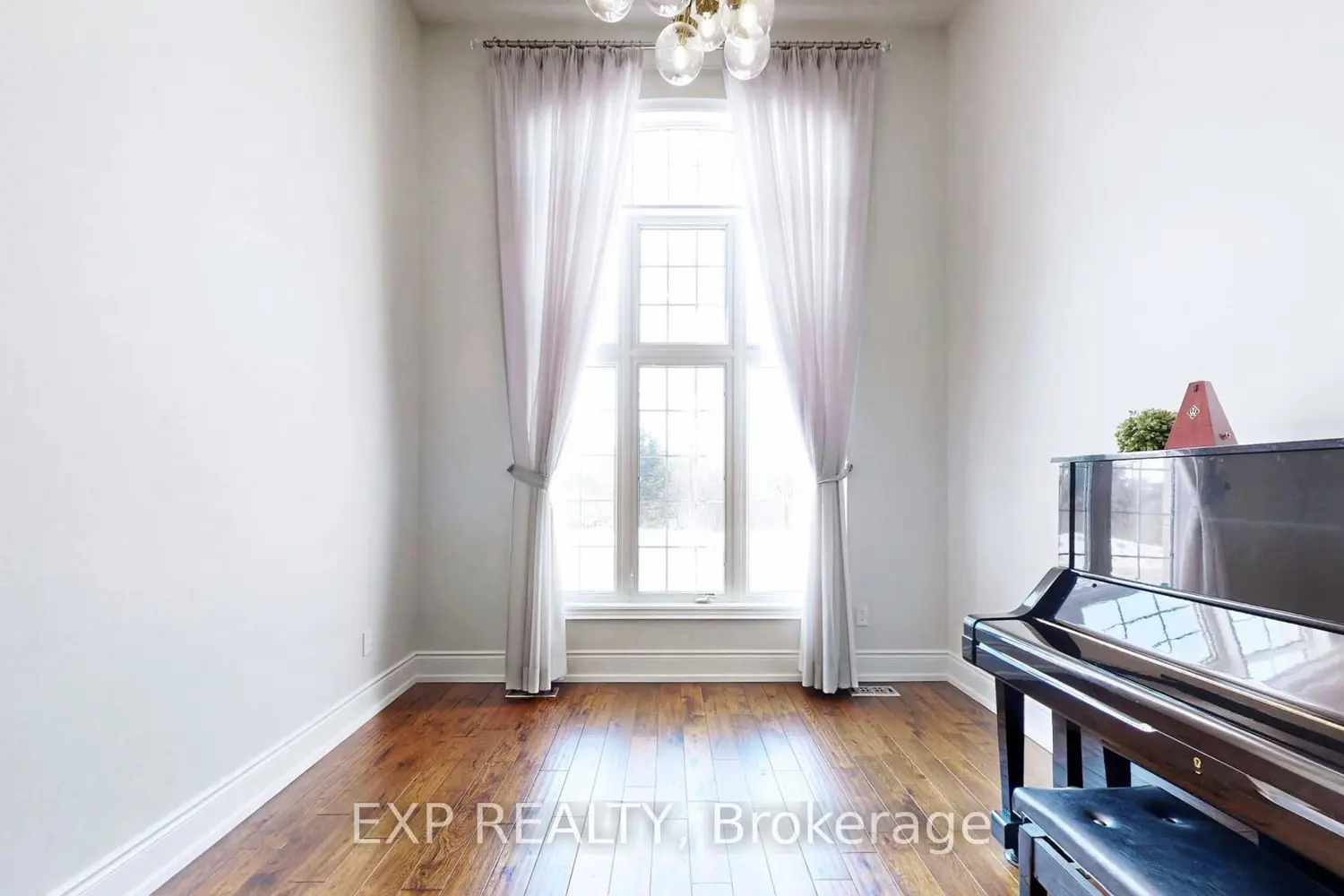 Additional image 4 of 71 Golden Meadow Drive