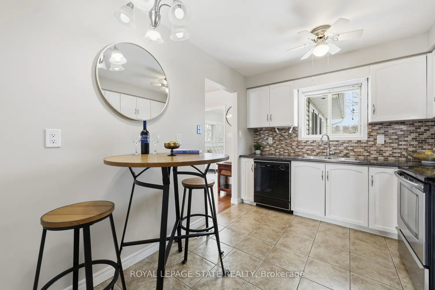 Additional image 12 of 5 Linington Trail