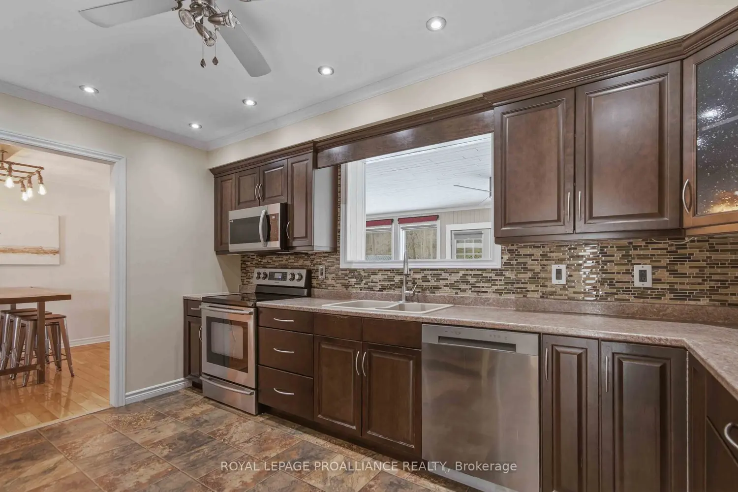 Additional image 10 of 553 Whites Road