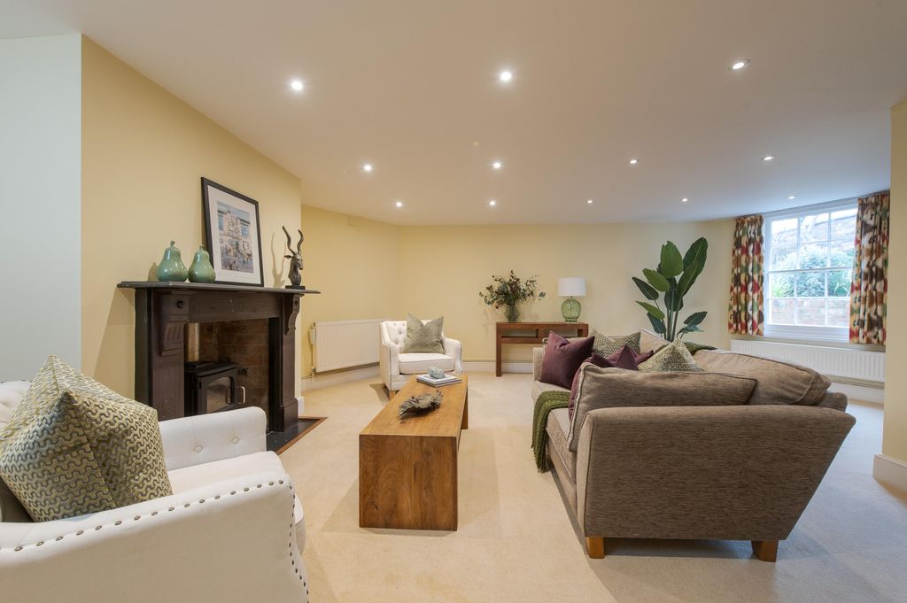 Additional image 10 of 7 bed detached house for saleBinswood Avenue, Leamington Spa, Warwickshire CV32