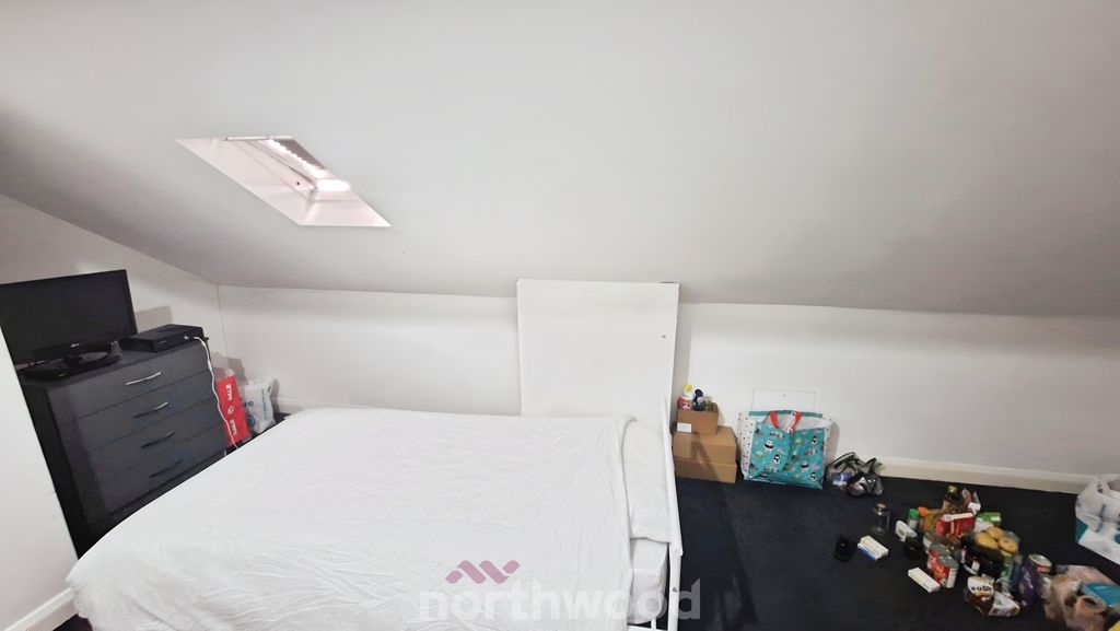 Additional image 10 of 11 bed flat for saleSomerset Road, Hyde Park, Doncaster DN1