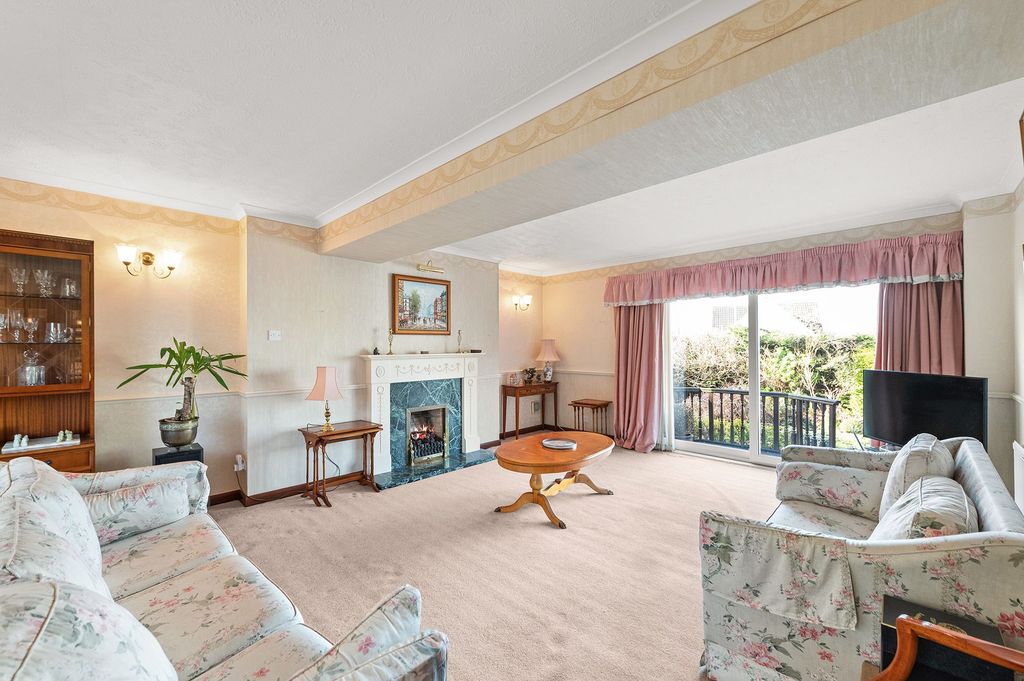 Additional image 5 of 4 bed detached house for saleOatlands Park, Linlithgow EH49