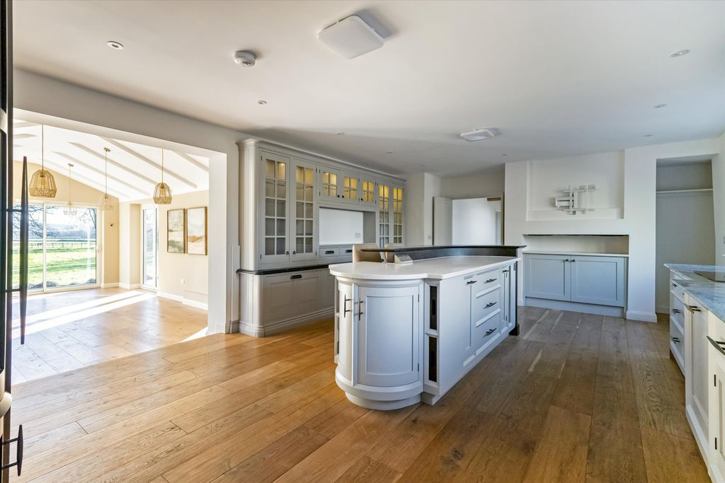 Additional image 3 of 6 bed detached house for saleManningford Abbots, Pewsey, Wiltshire SN9