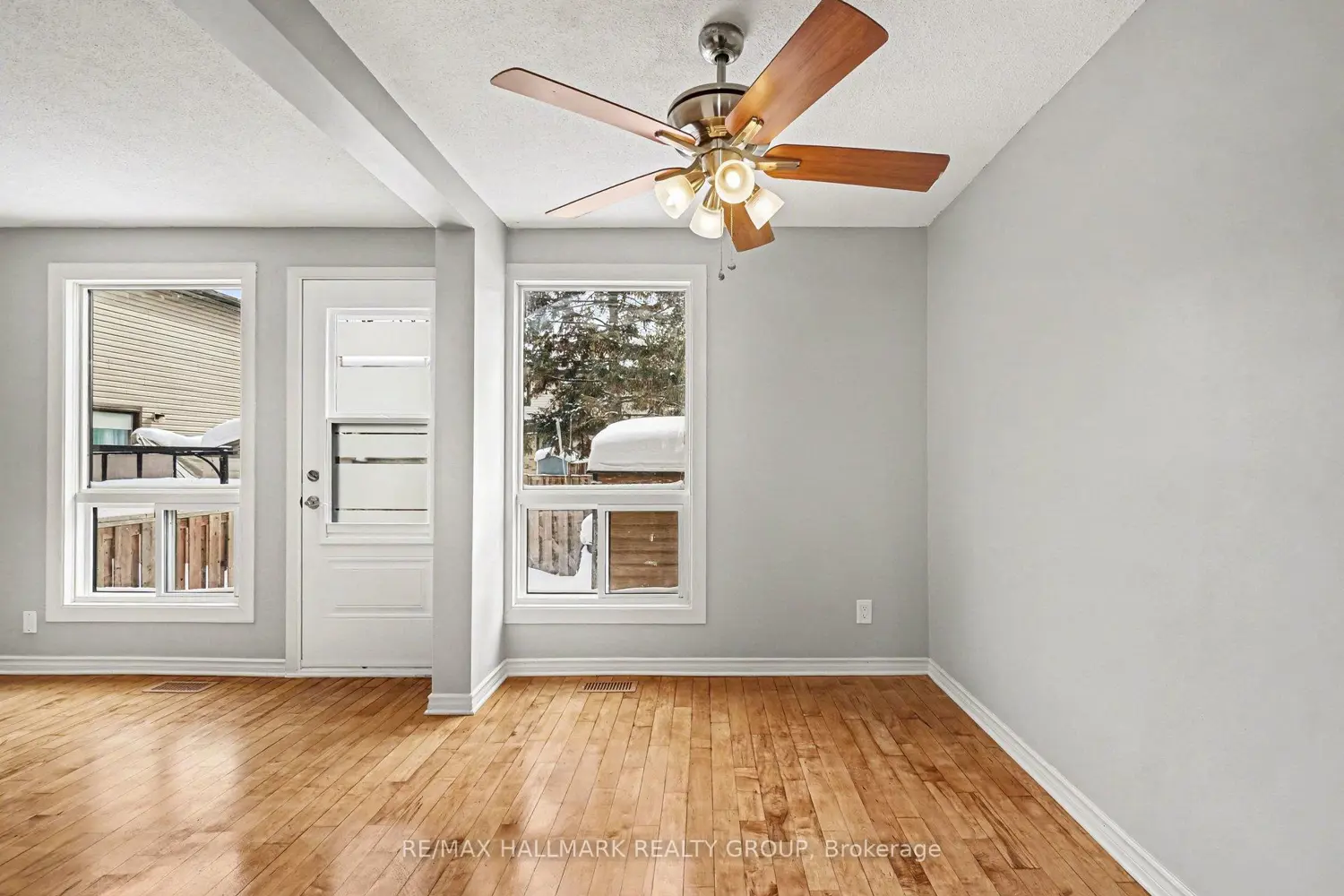 Additional image 9 of 7846 Jeanne D'arc Boulevard 55