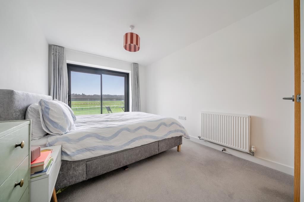 Additional image 10 of 2 bed flat for saleNewbury Racecourse, Berkshire RG14