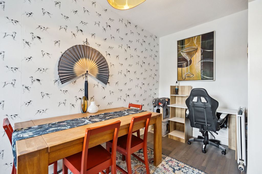Additional image 4 of 3 bed maisonette for saleWest Stirling Street, Alva FK12