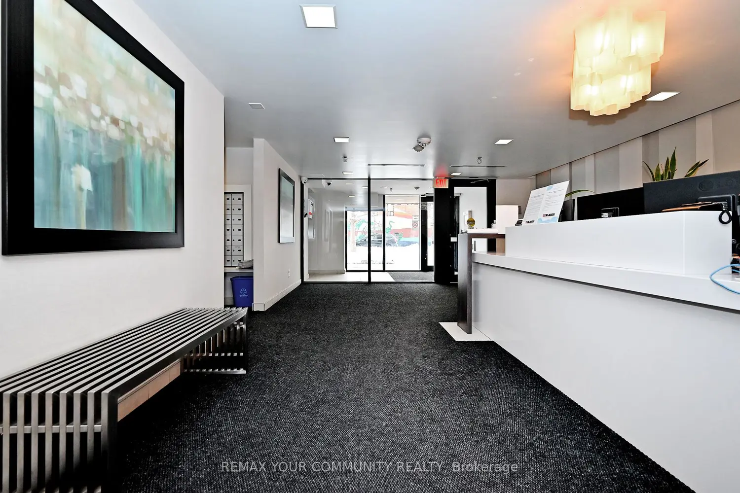 Additional image 7 of 11 Superior Avenue 907