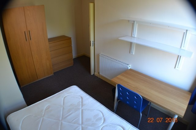 Additional image 7 of 3 Bed Terraced House, Winfield Place, LS2, N1 7GU