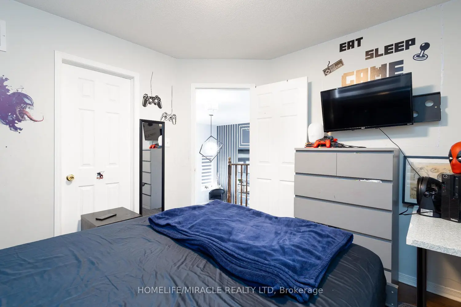 Additional image 12 of 12 Homeview Road