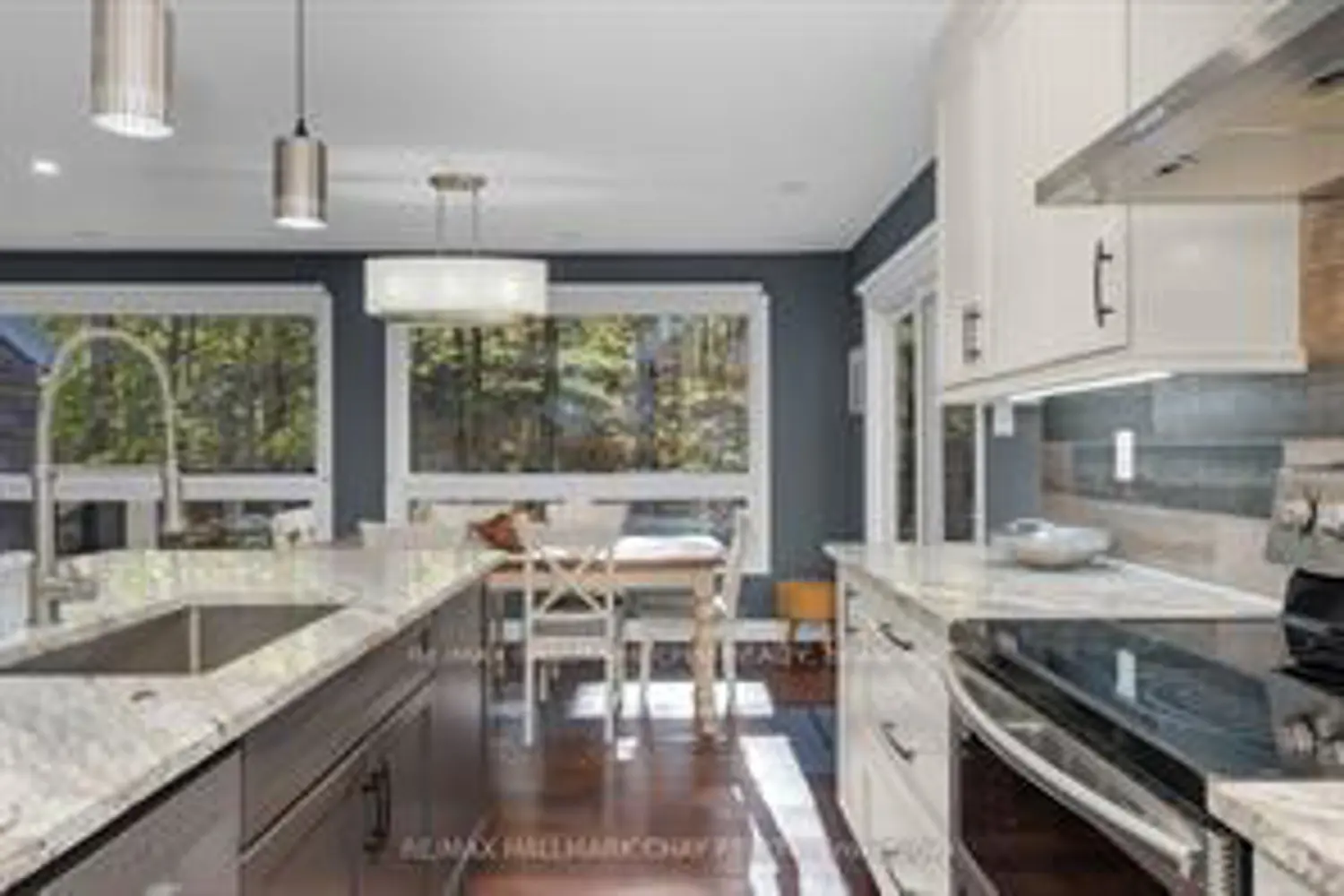 Additional image 11 of 1 Iroquois Ridge