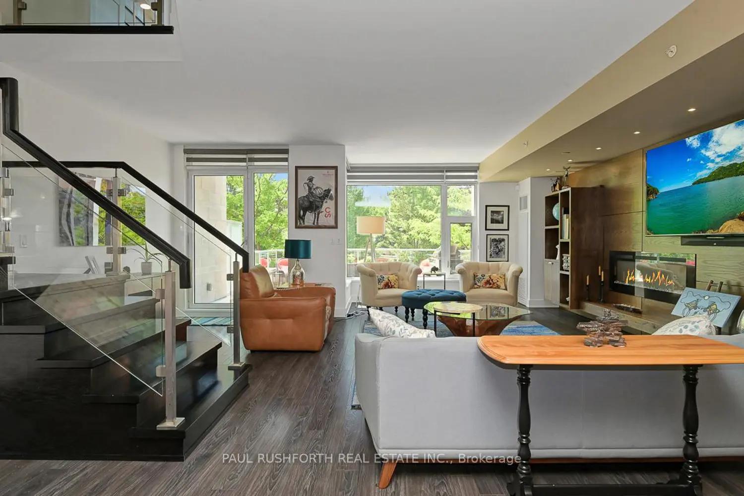 Additional image 3 of 1035 Bank Street 104