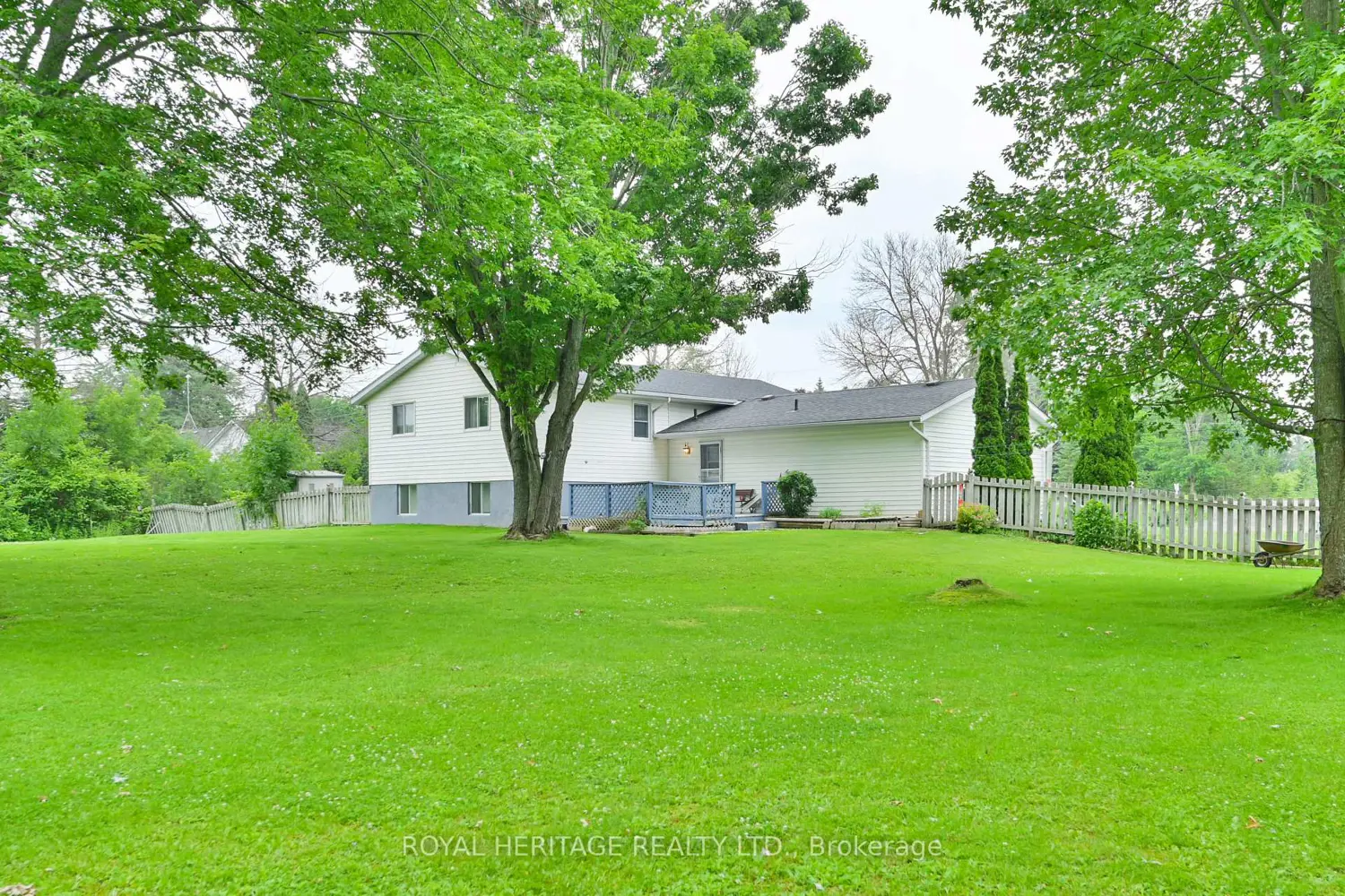 Additional image 18 of 1321C Airport Parkway