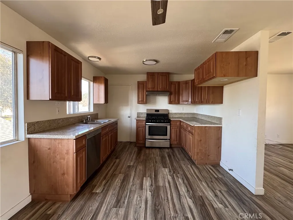 Additional image 4 of 373 San Bernadino W Unit C, Covina, CA 91723