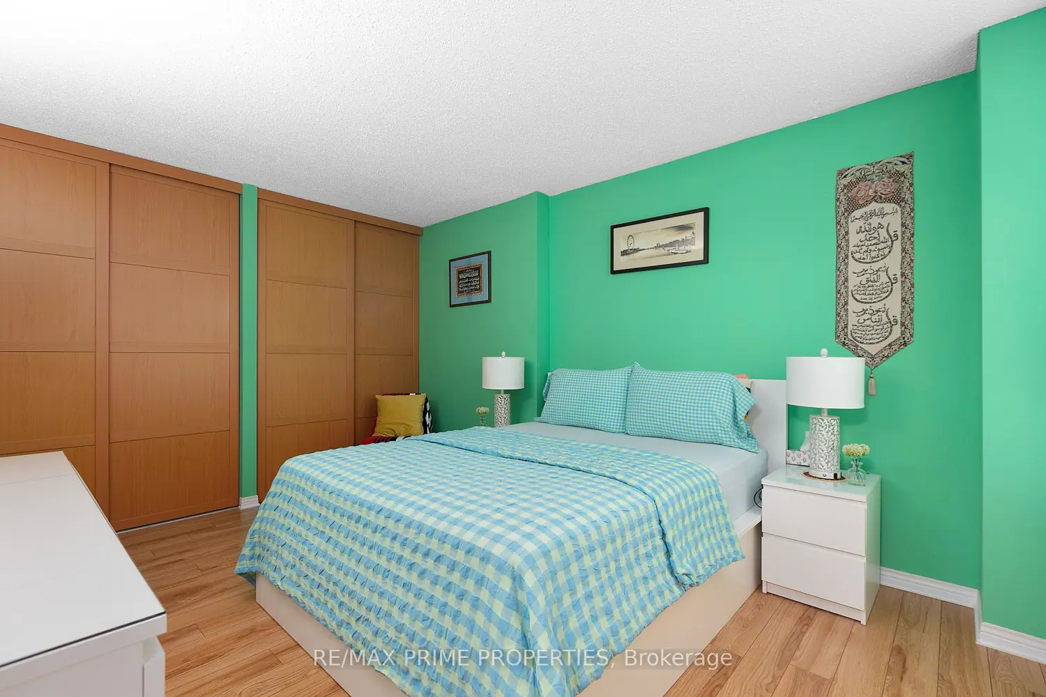 Additional image 12 of 200 Lafontaine Avenue 901