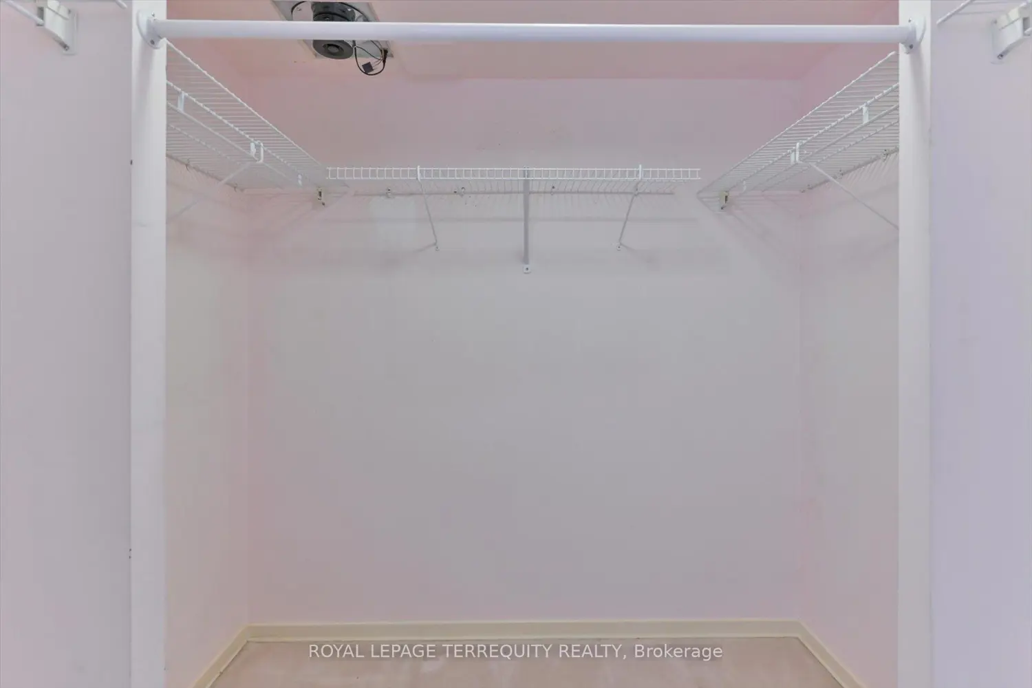 Additional image 17 of 5 Kenneth Avenue 907