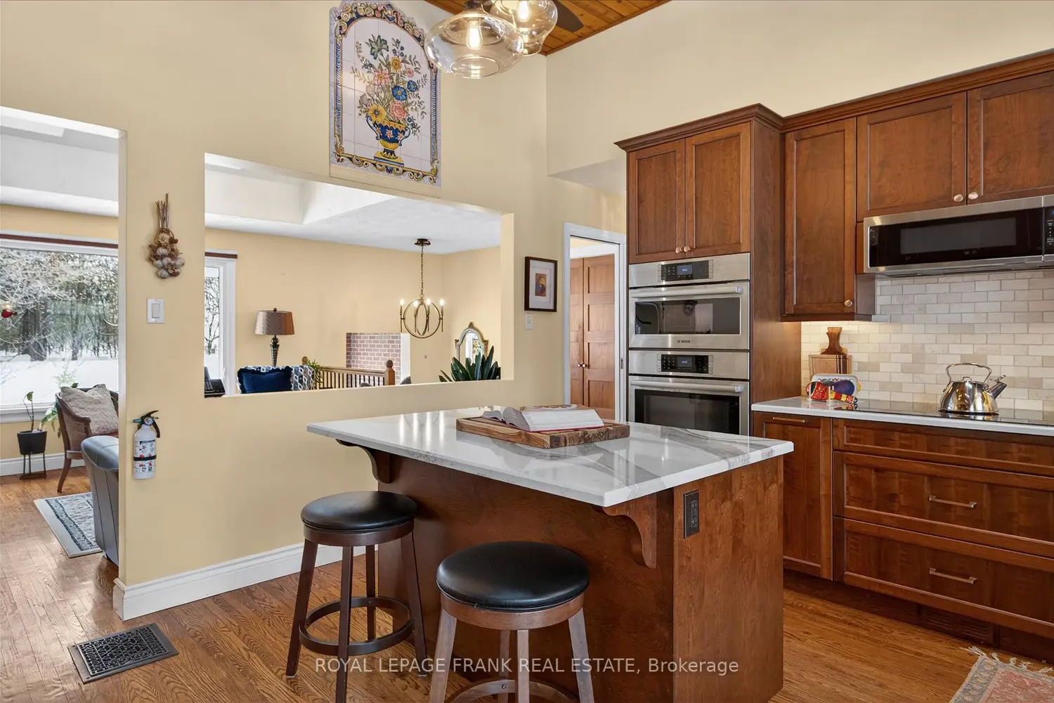 Additional image 14 of 494 5Th Line