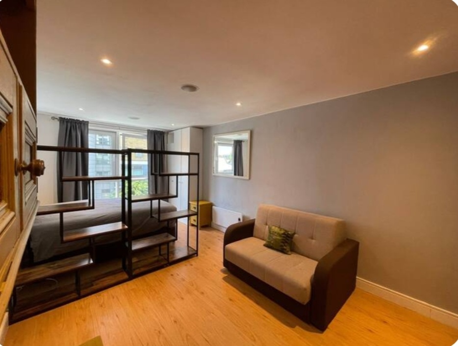 Studio Flat, Octavia House, SW6, N1 7GU