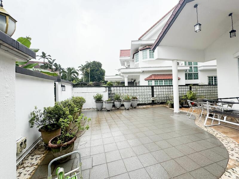 Additional image 2 of Nemesu Avenue