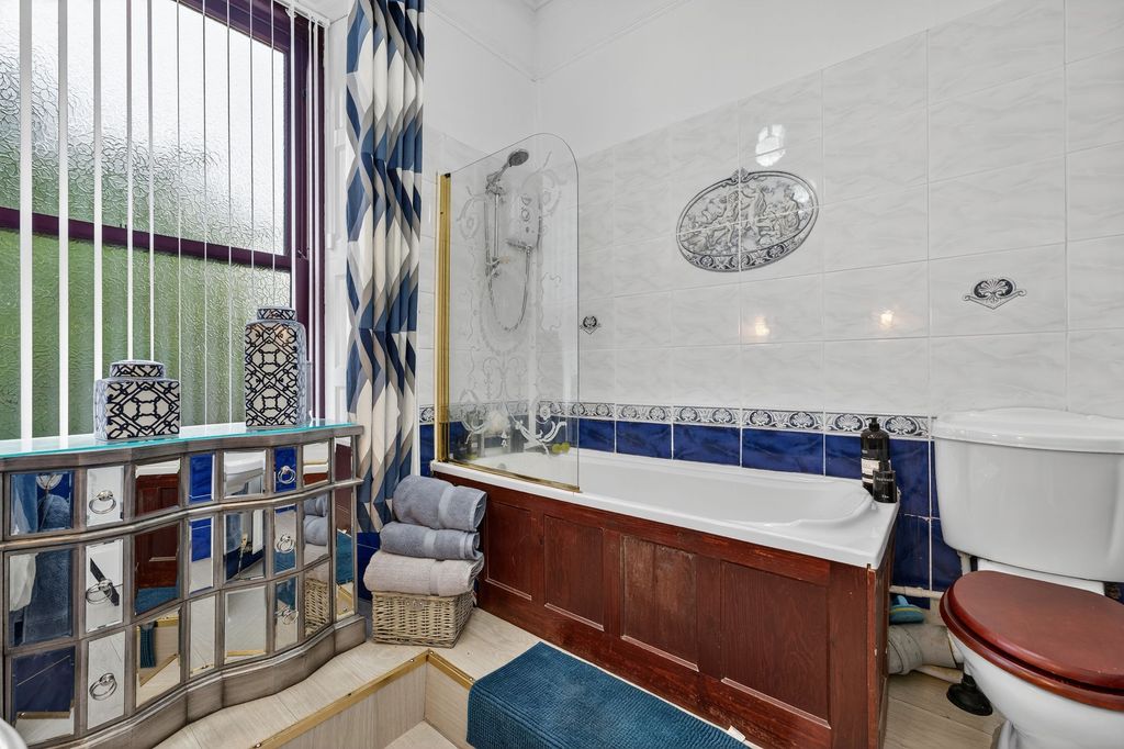 Additional image 23 of 5 bed villa for sale71 London Road, Kilmarnock KA3