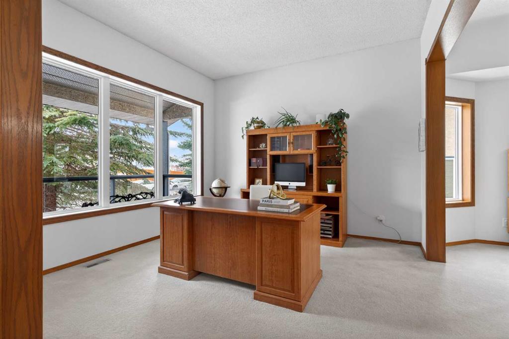 Additional image 5 of 677 Hawkwood Boulevard NW, Calgary, AB, T3G 2V6