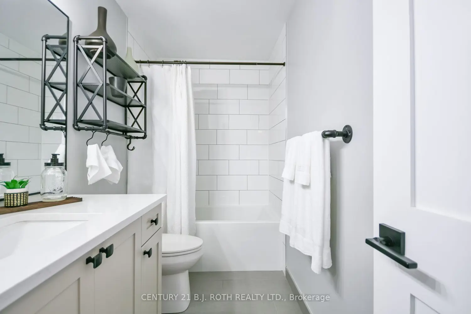 Additional image 11 of 27 Claire Drive