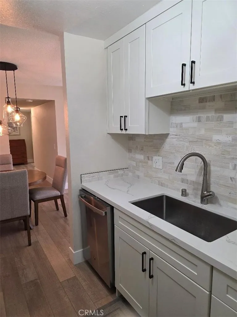 Additional image 23 of 1002 Cabrillo Park unit A Dr, Santa Ana, CA 92701